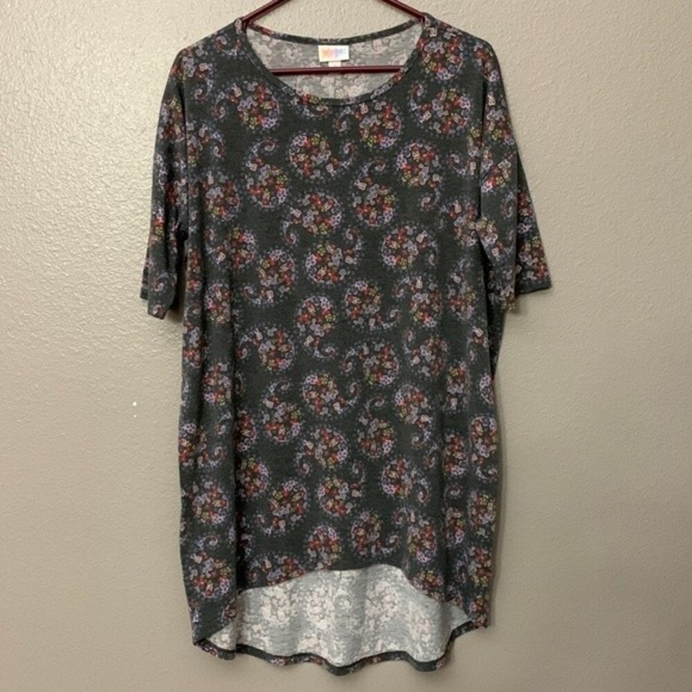 LuLaRoe Irma tunic top size small. Color gray/floral.